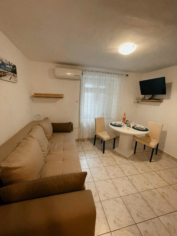 Zadar Beach Apartment Exterior photo
